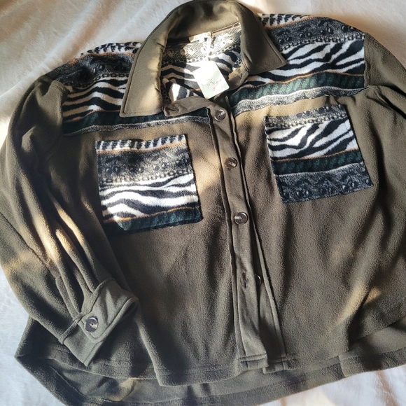 NWT "La miel" SAFARI SHACKET - Picture 3 of 5